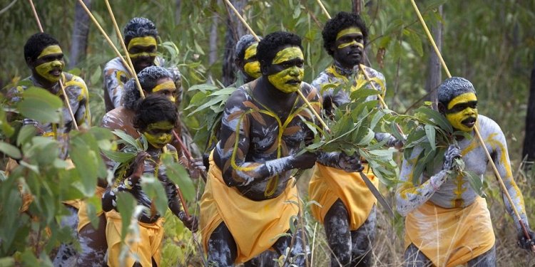 Men in traditional Indigenous