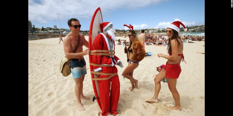 A mannequin in a Santa costume